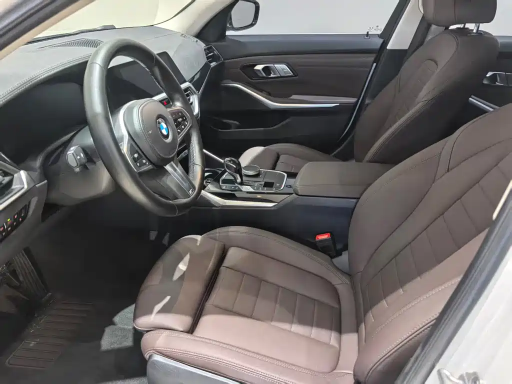 BMW 3 Series — миниатюра 4