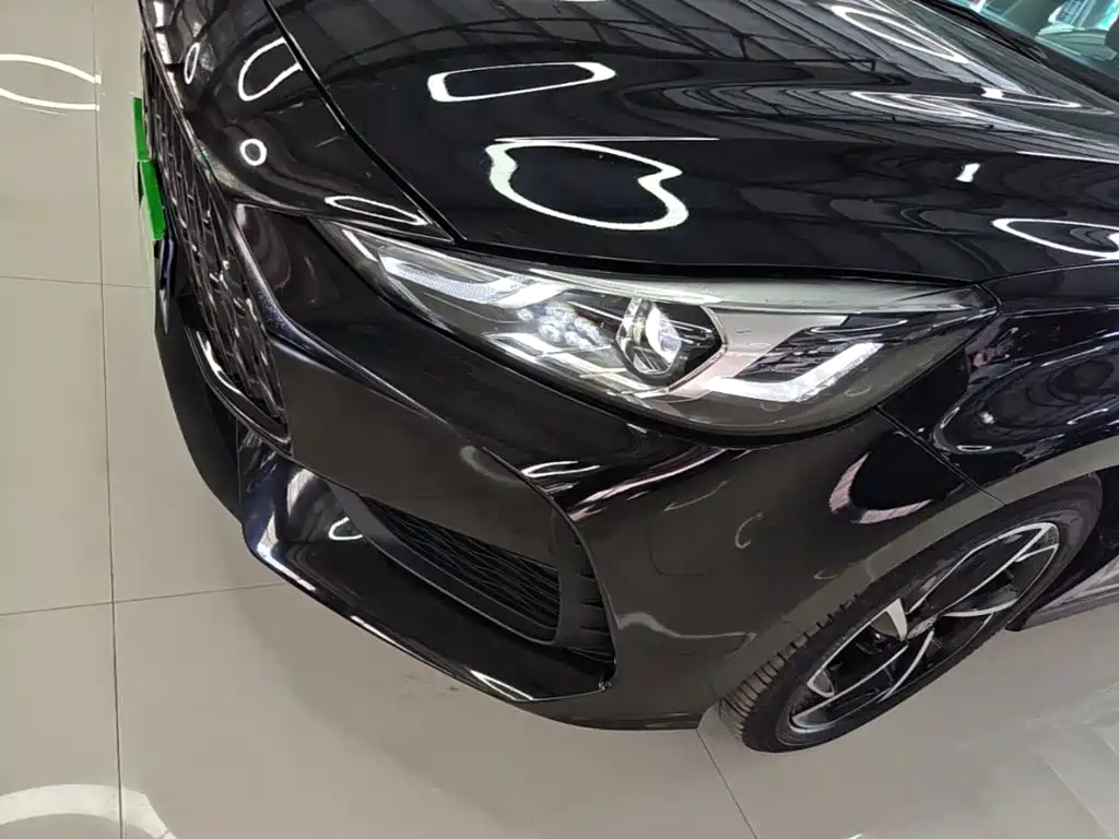 MG MG5 — миниатюра 24