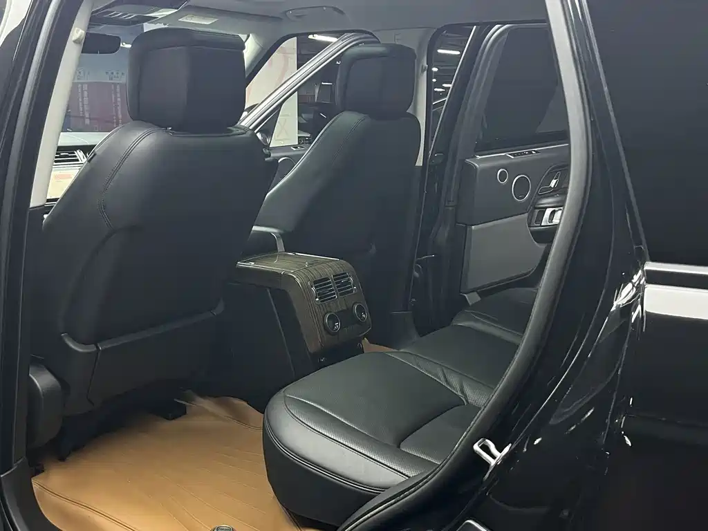 Land Rover Range Rover — миниатюра 25