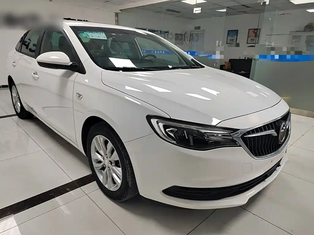 Buick Excelle — миниатюра 4