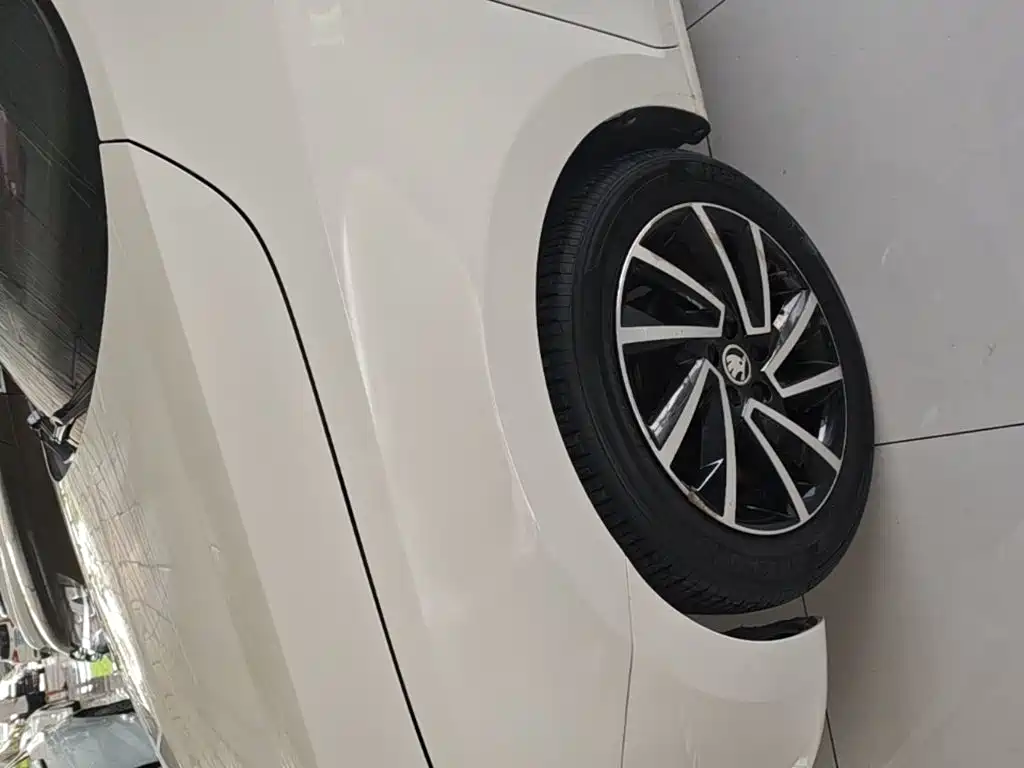 Skoda Rapid — миниатюра 23