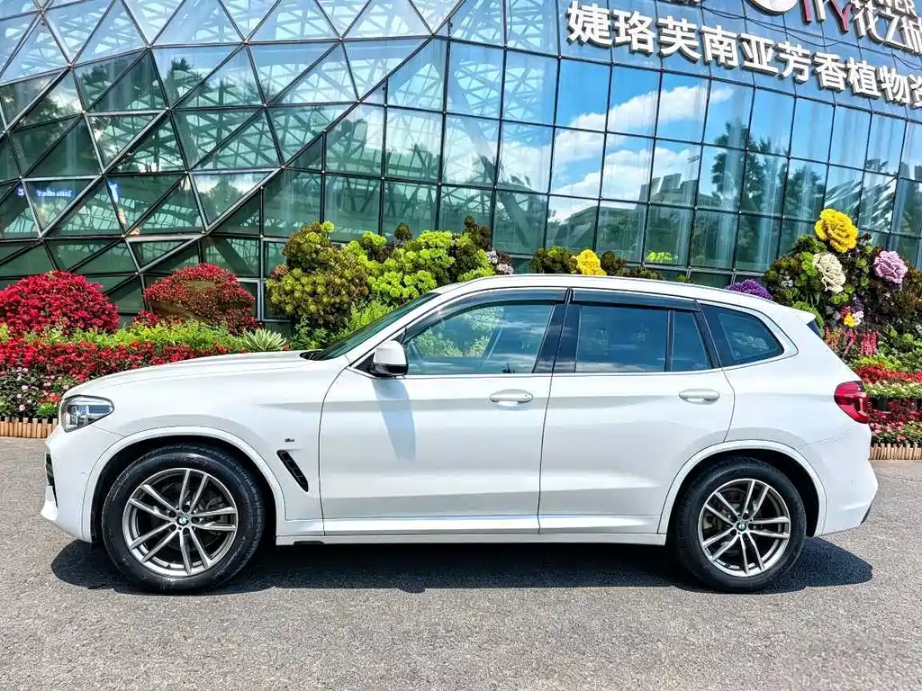 BMW X3 — миниатюра 3