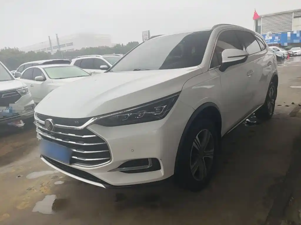 BYD Tang