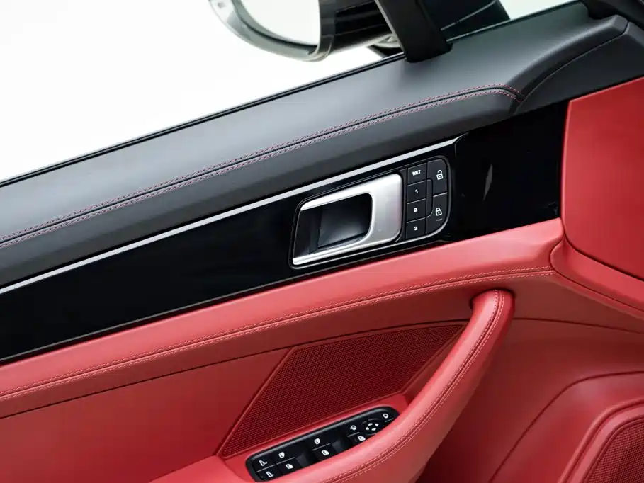 Porsche Panamera — миниатюра 11