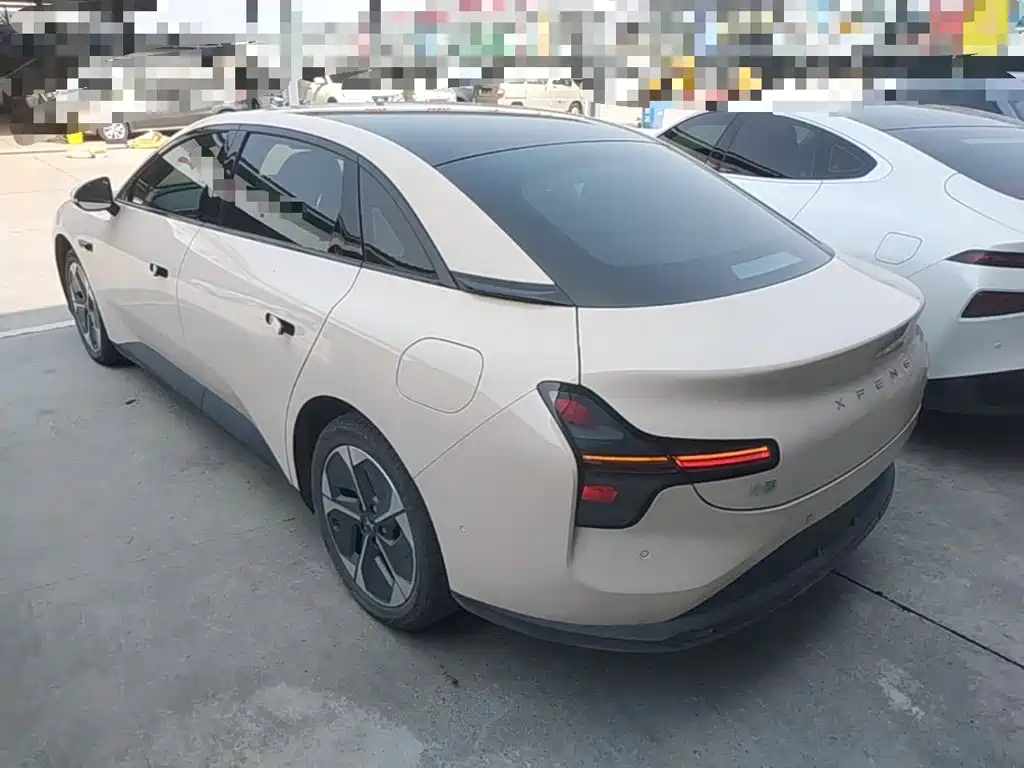 XPeng MONA M03 — миниатюра 5