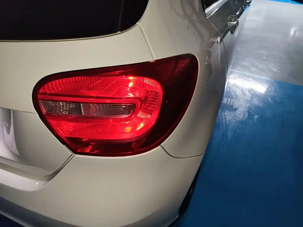 Mercedes-Benz A-Class (Import) — миниатюра 8