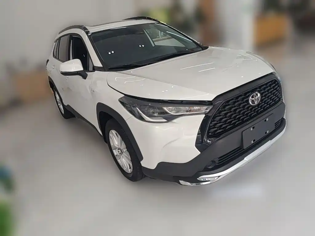 Toyota Corolla Cross — миниатюра 7