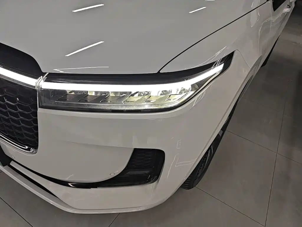 Li Auto Li ONE — миниатюра 24
