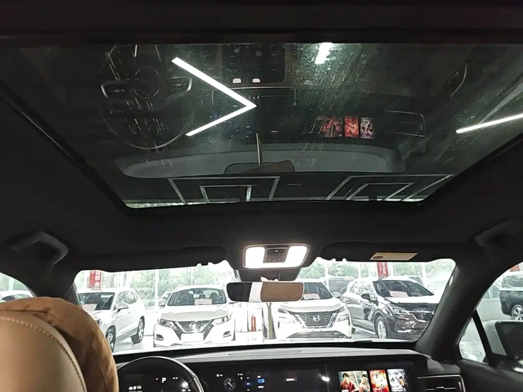 Li Auto Li ONE — миниатюра 18