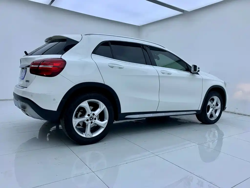 Mercedes-Benz GLA 2019 GLA 200