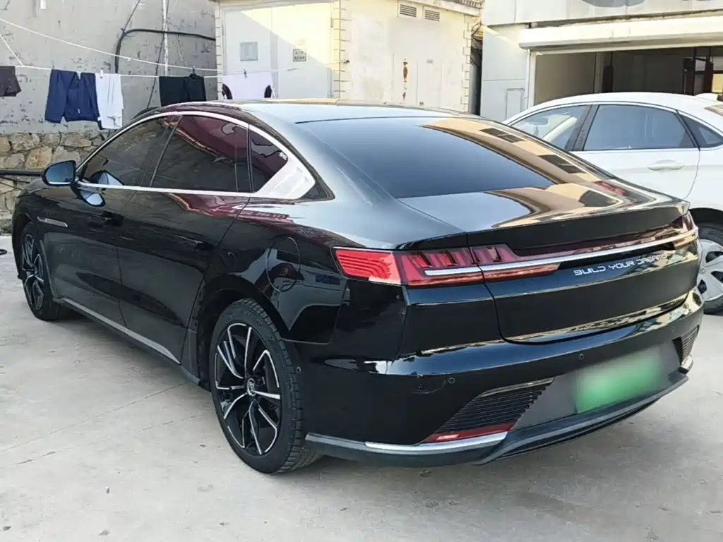 BYD Han — миниатюра 5