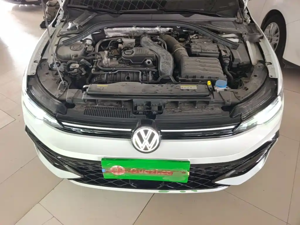 Volkswagen Golf — миниатюра 20