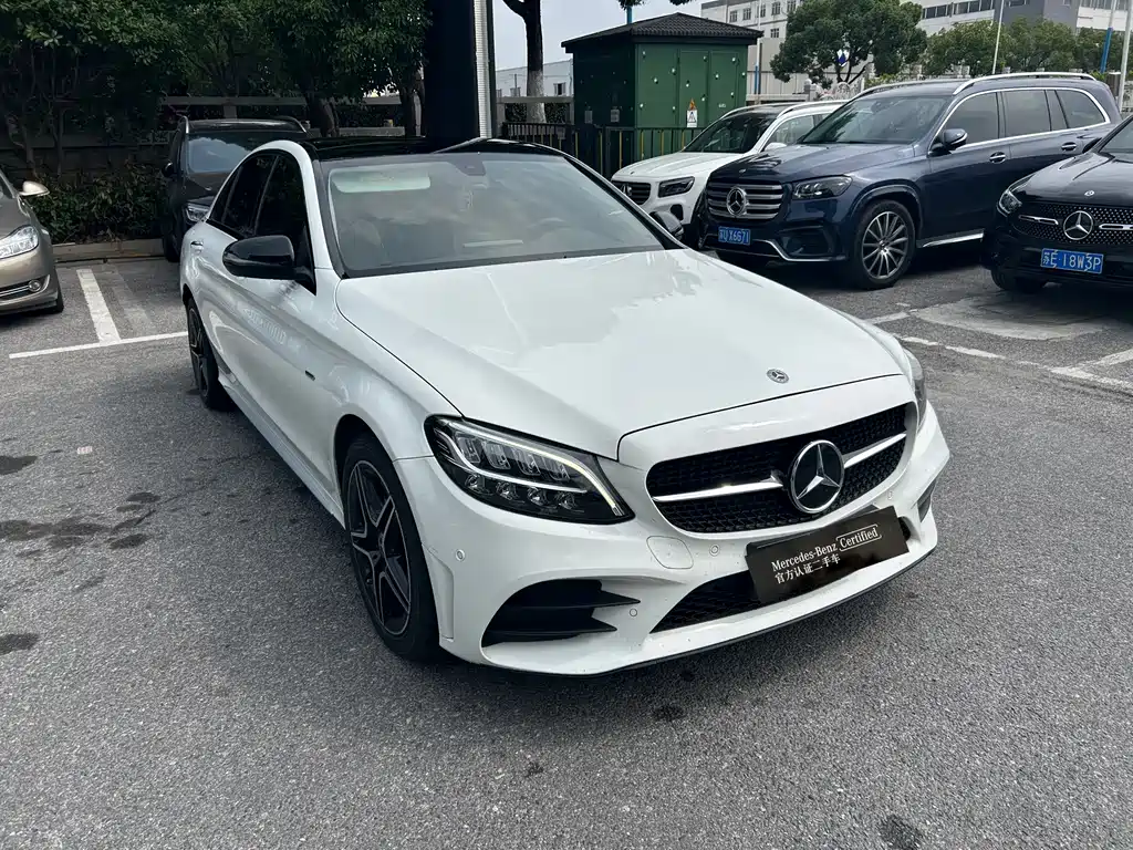 Mercedes-Benz C-Class — миниатюра 3