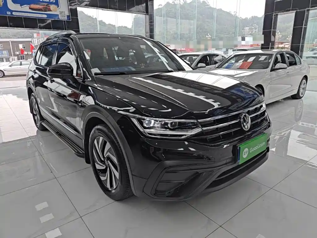 Volkswagen Tiguan L — миниатюра 4