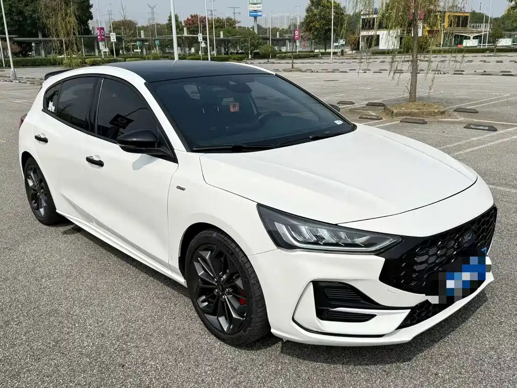 Ford Focus — миниатюра 2