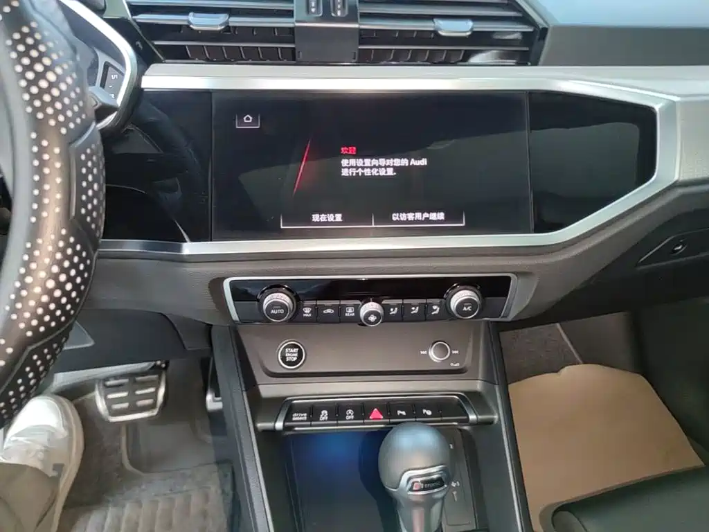 Audi Q3 — миниатюра 13