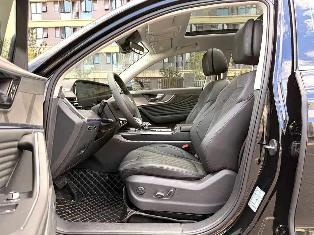 Hongqi Hongqi HS5 — миниатюра 4