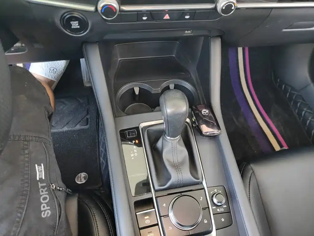 Mazda 3 Axela — миниатюра 14