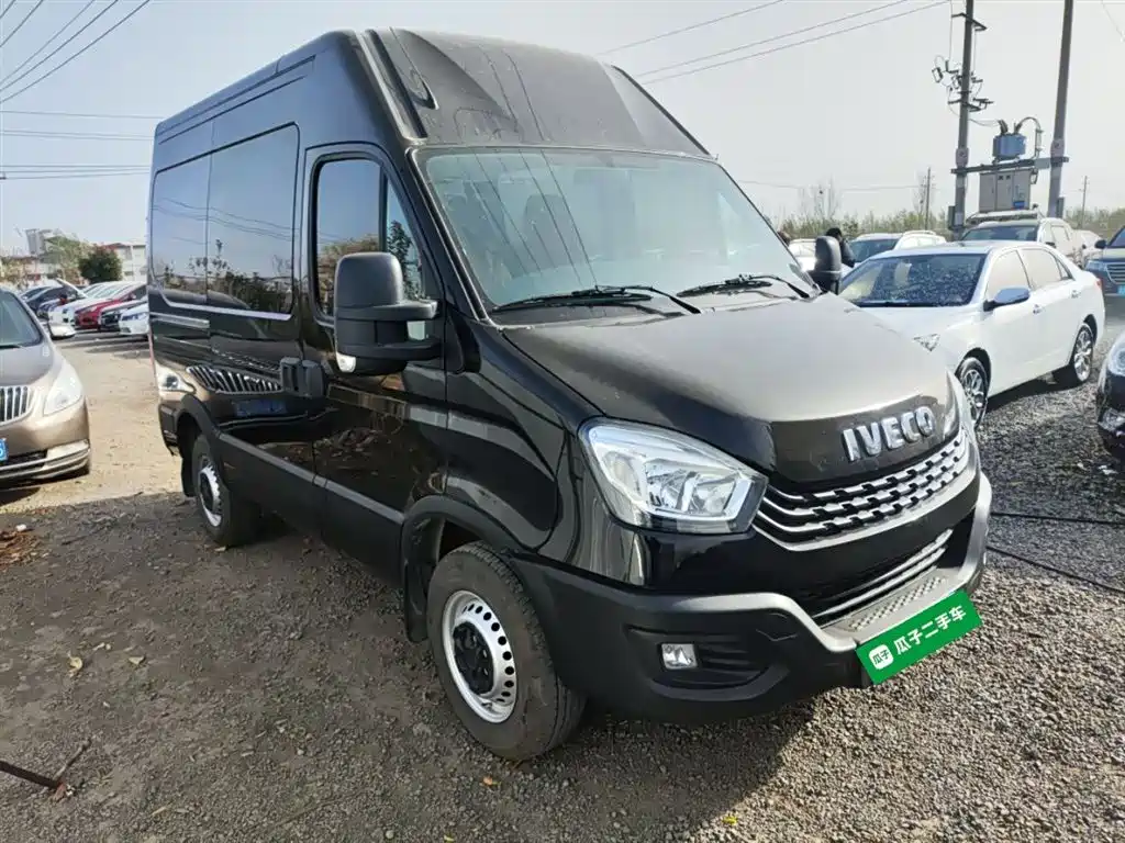 IVECO OUSHENG