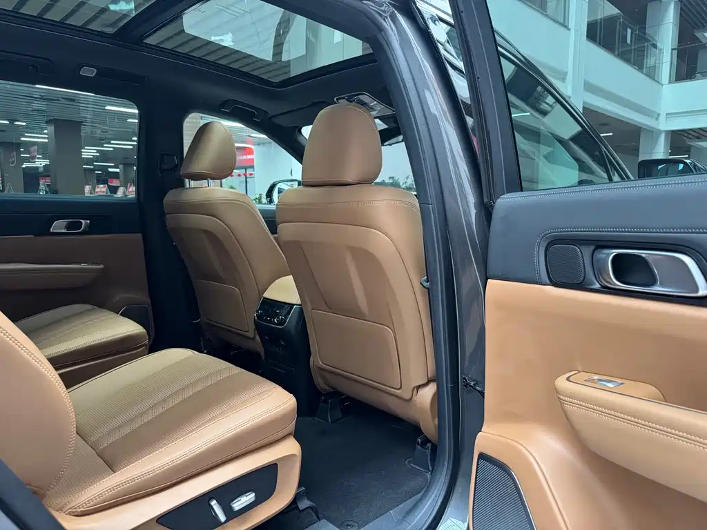 Li Auto Li ONE — миниатюра 19