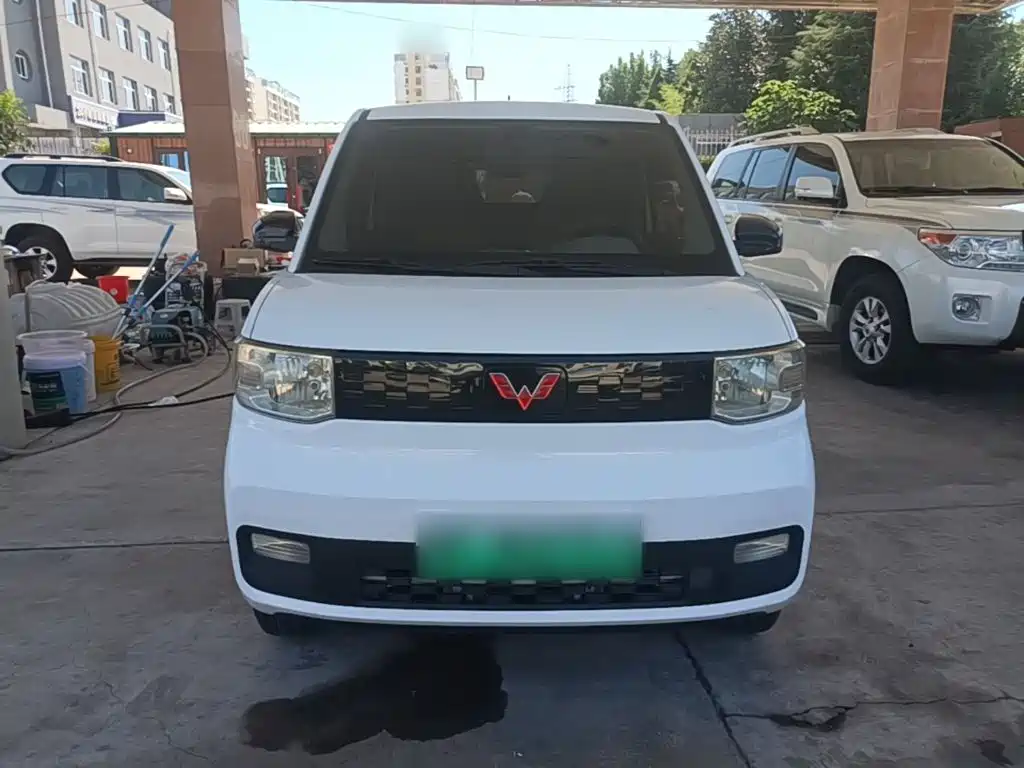 Wuling MINIEV — миниатюра 3