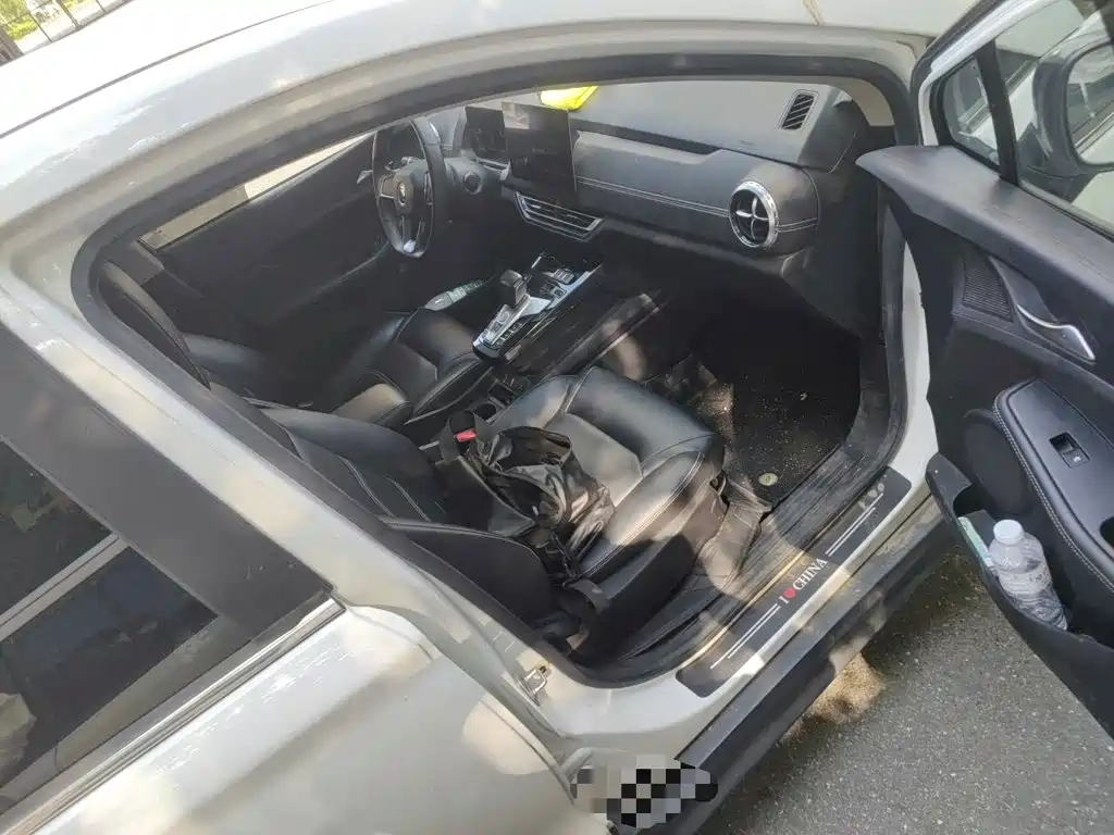 BYD Yuan EV — миниатюра 22