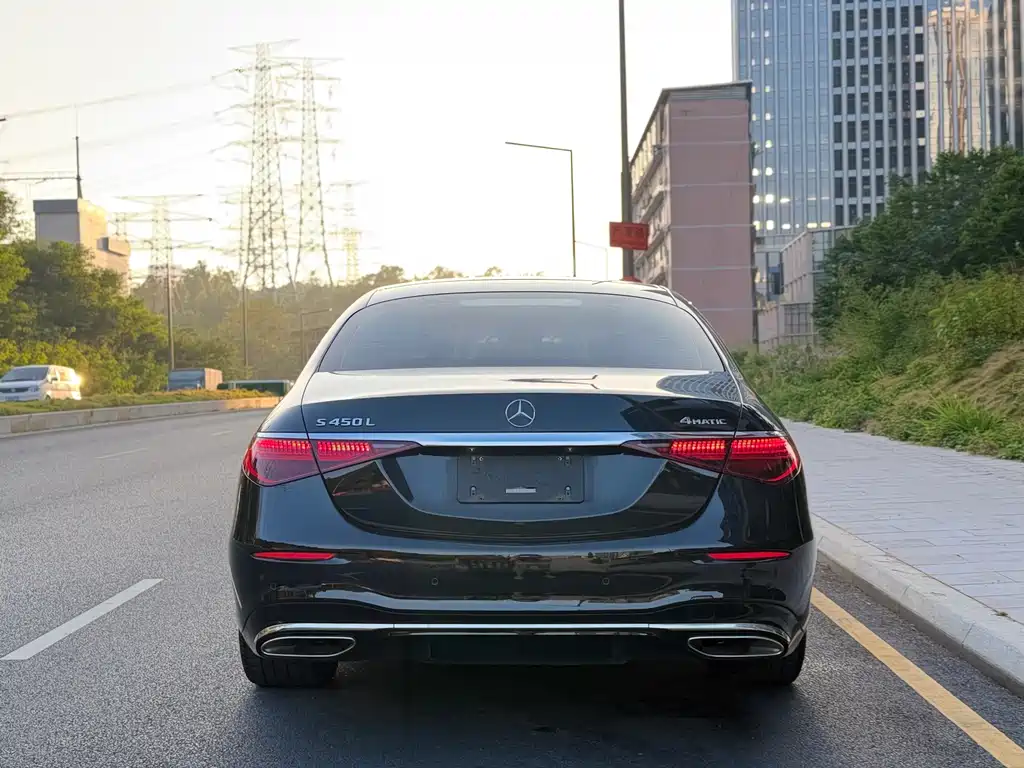 Mercedes-Benz S-Class — миниатюра 16