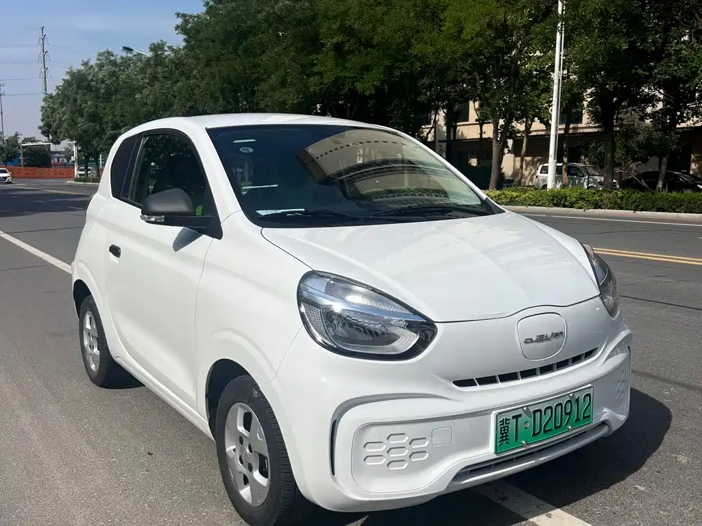 Roewe Clever 2021 302km