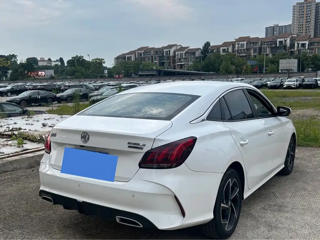 MG MG5 — миниатюра 9