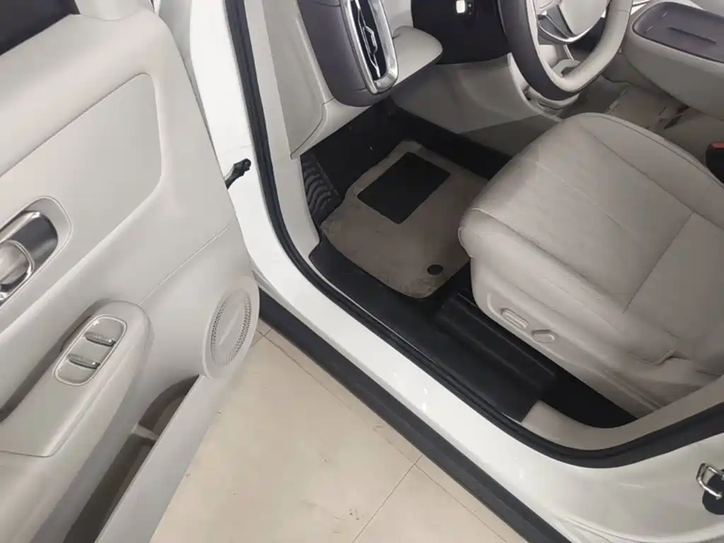 Leapmotor Leapmotor B10 — миниатюра 16