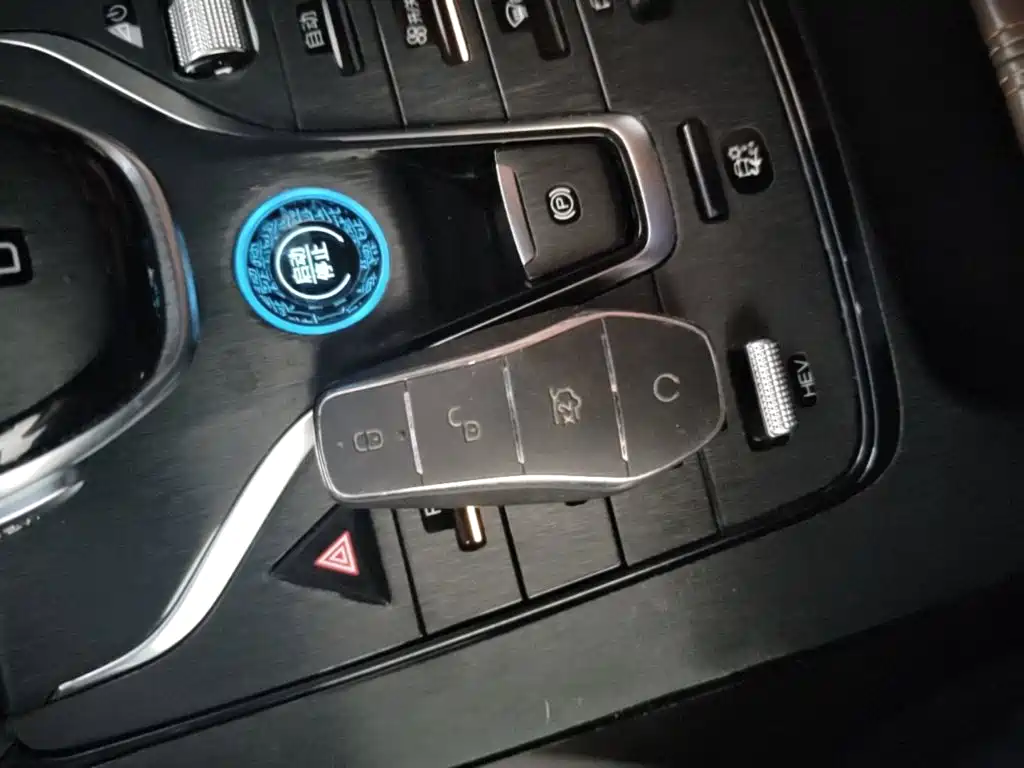 BYD Qin PLUS — миниатюра 9
