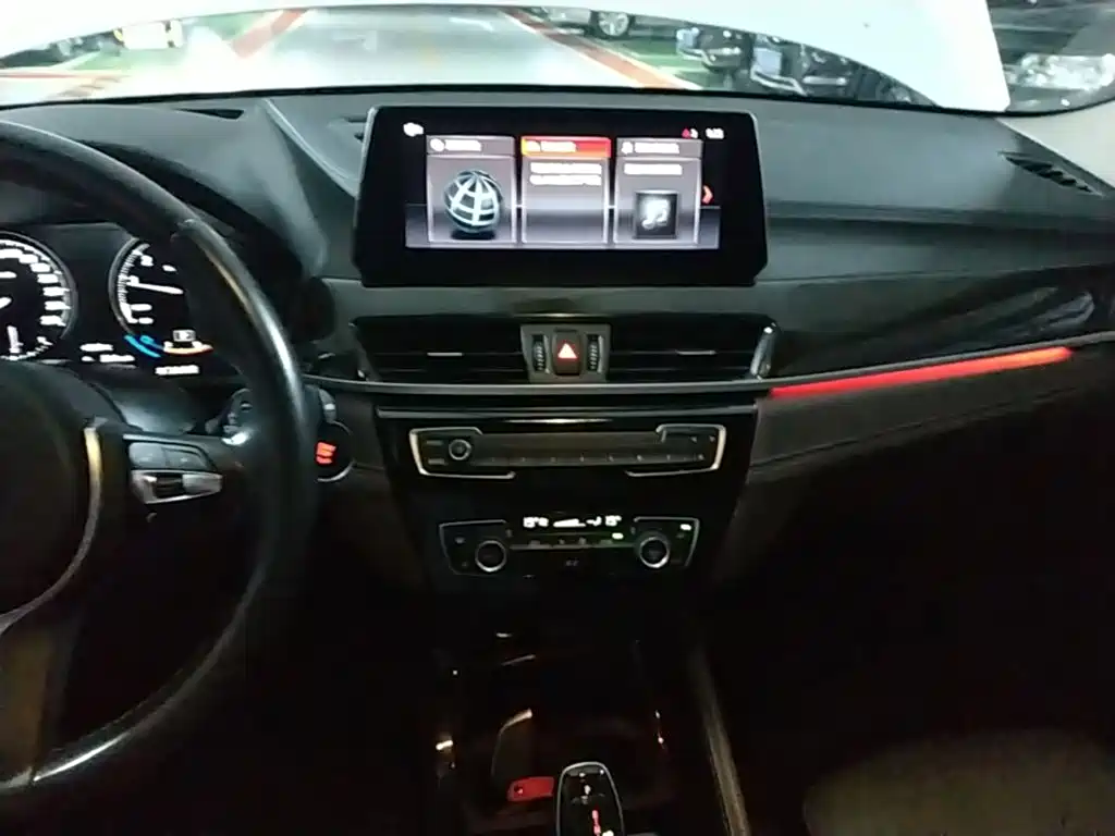 BMW X1 — миниатюра 9