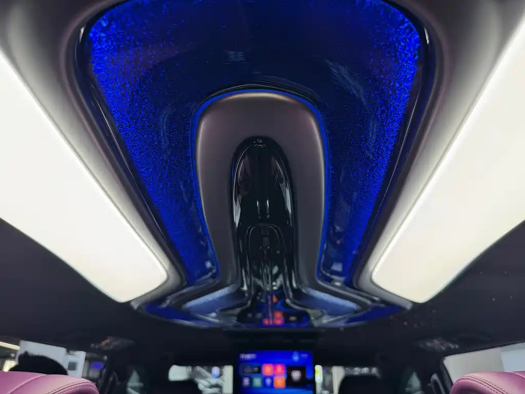 Mercedes-Benz Vito — миниатюра 25