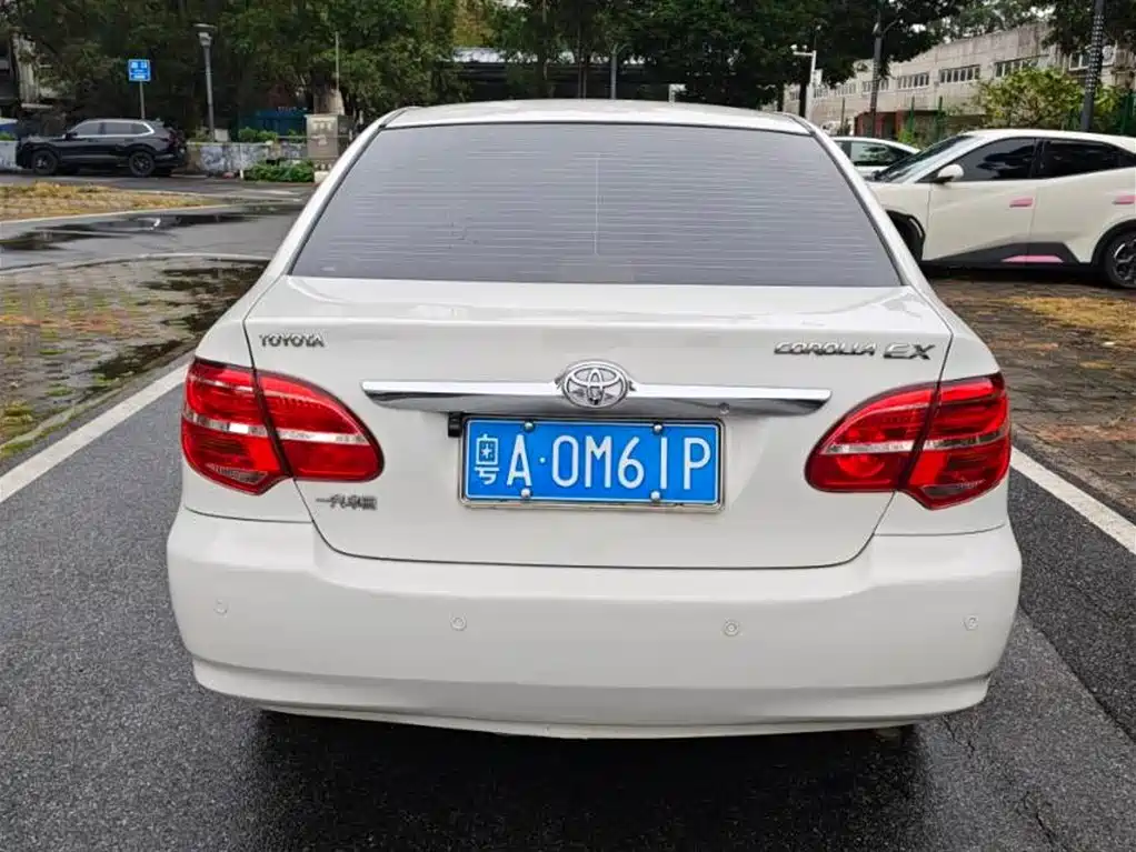 Toyota Corolla 2013 1.6L AT