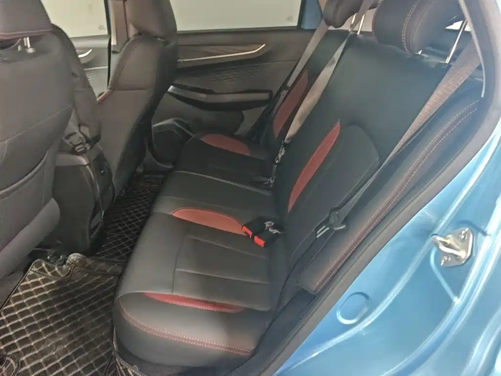 Geely Vision X3 — миниатюра 17