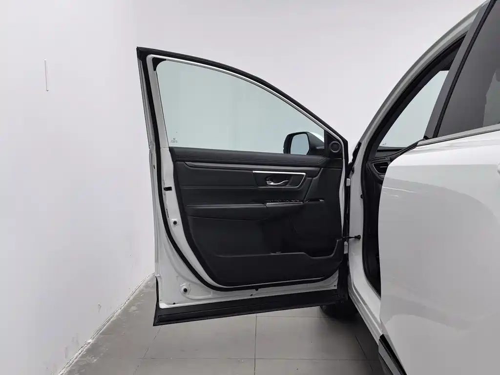 Honda CR-V PHEV — миниатюра 8