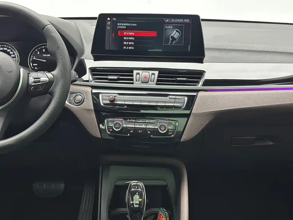 BMW X1 — миниатюра 30