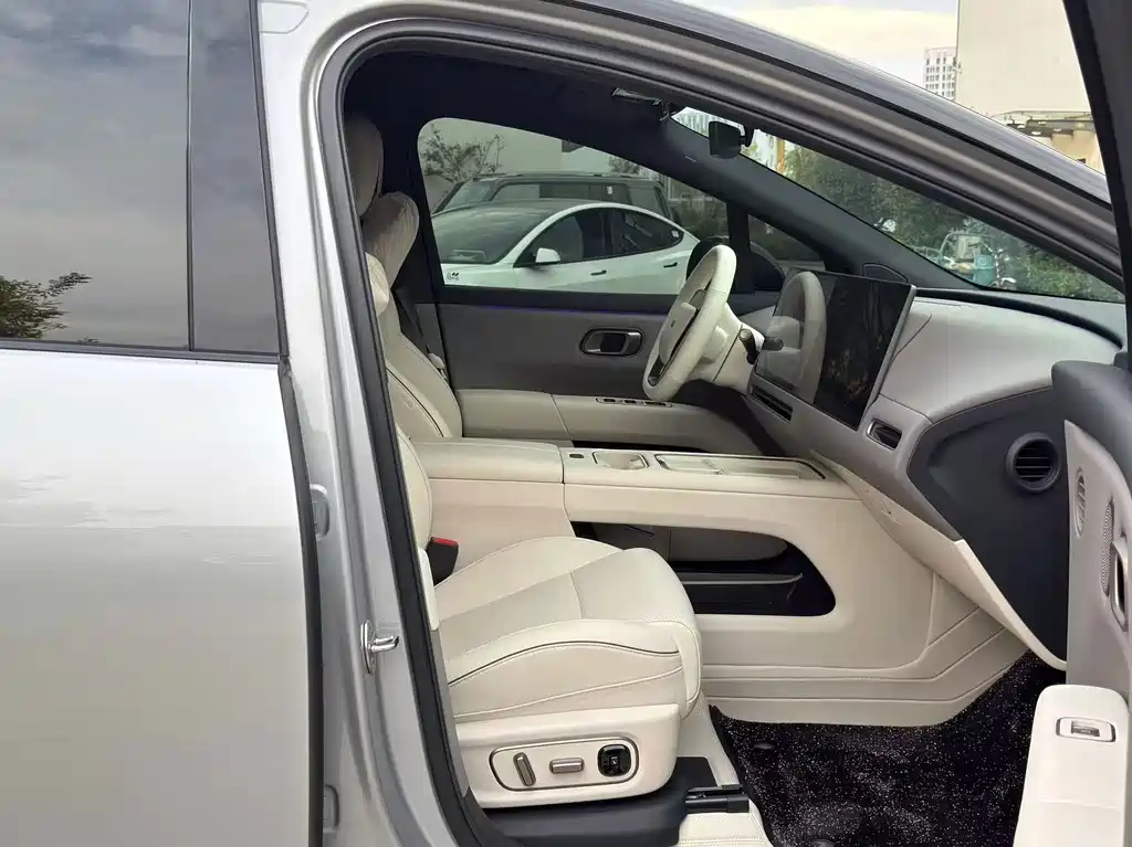 Li Auto Li i6 — миниатюра 6