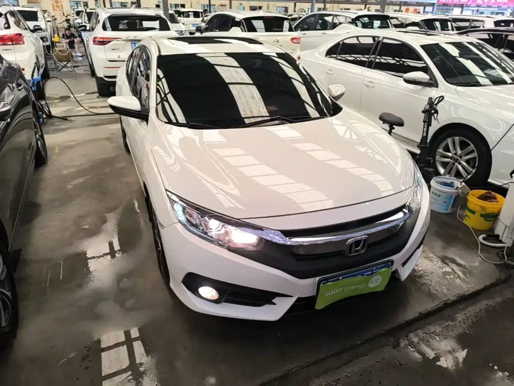 Honda Civic — миниатюра 4