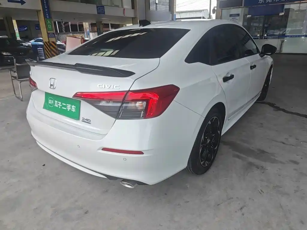 Honda Civic — миниатюра 7