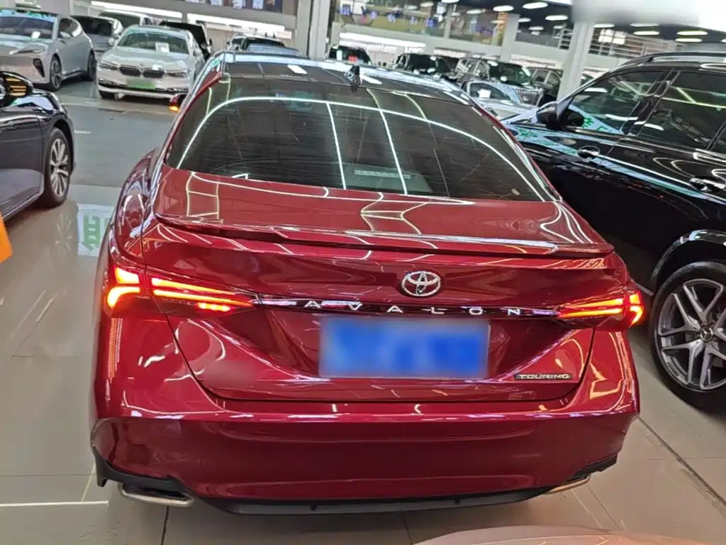 Toyota Avalon — миниатюра 6