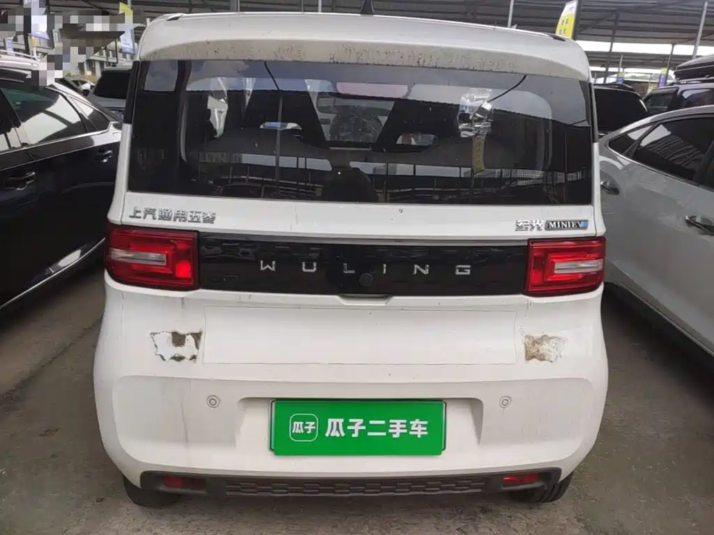 Wuling MINIEV — миниатюра 6