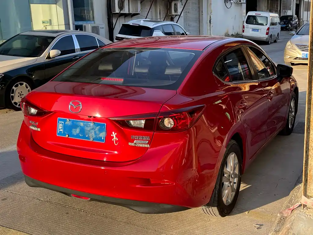 MAZDA 3 ANGKESAILA