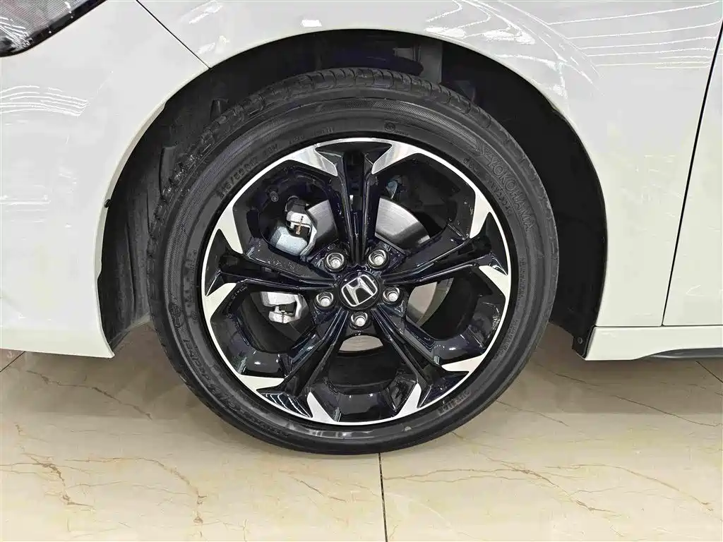 Honda Civic — миниатюра 14
