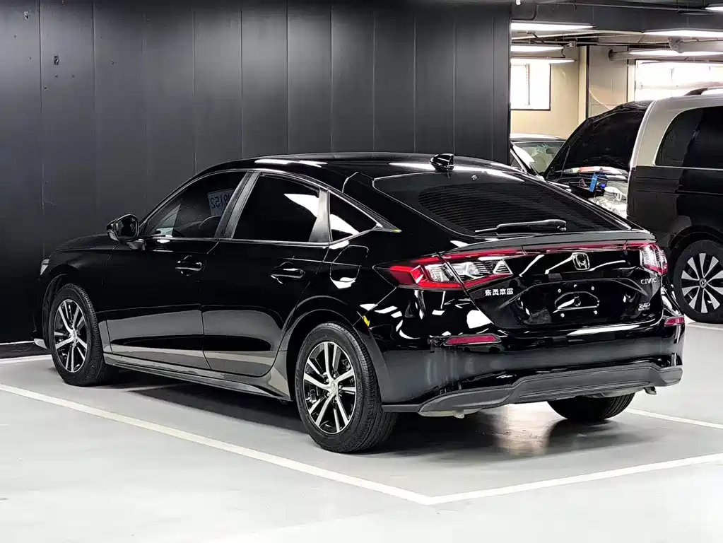 Honda Civic — миниатюра 15