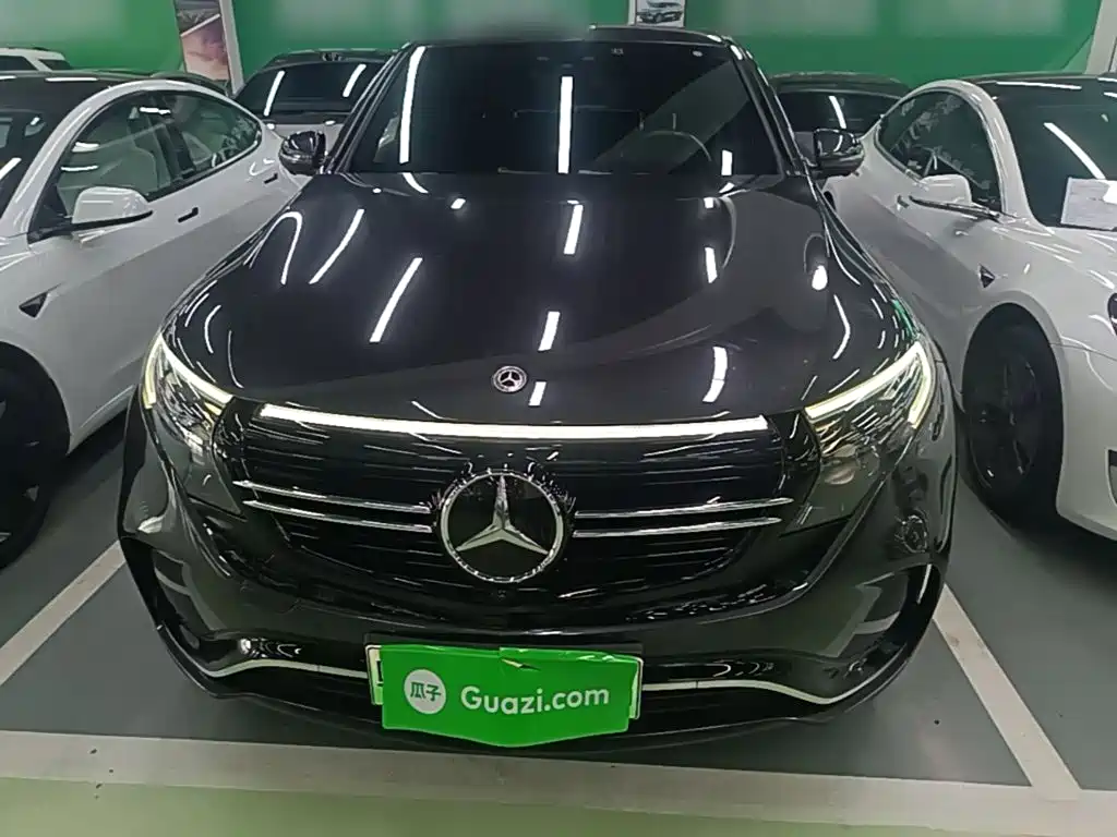 Mercedes-Benz EQC — миниатюра 3