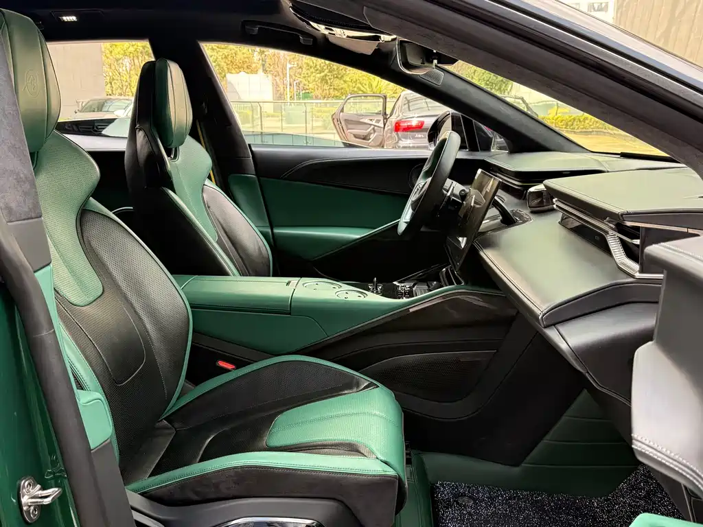 Lotus Eletre — миниатюра 22