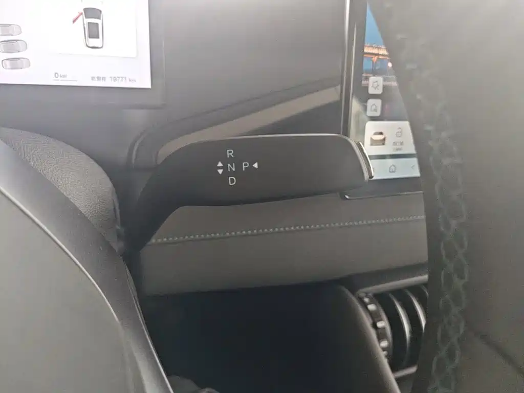 BYD Yuan Plus — миниатюра 14