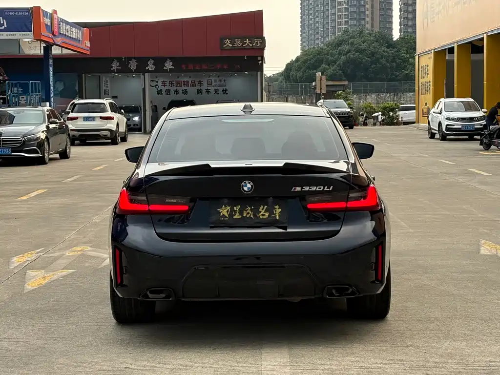 BMW 3 Series — миниатюра 19