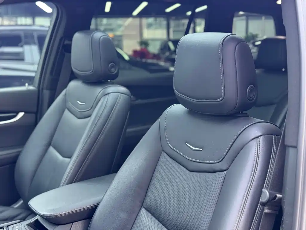 Cadillac XT6 — миниатюра 13